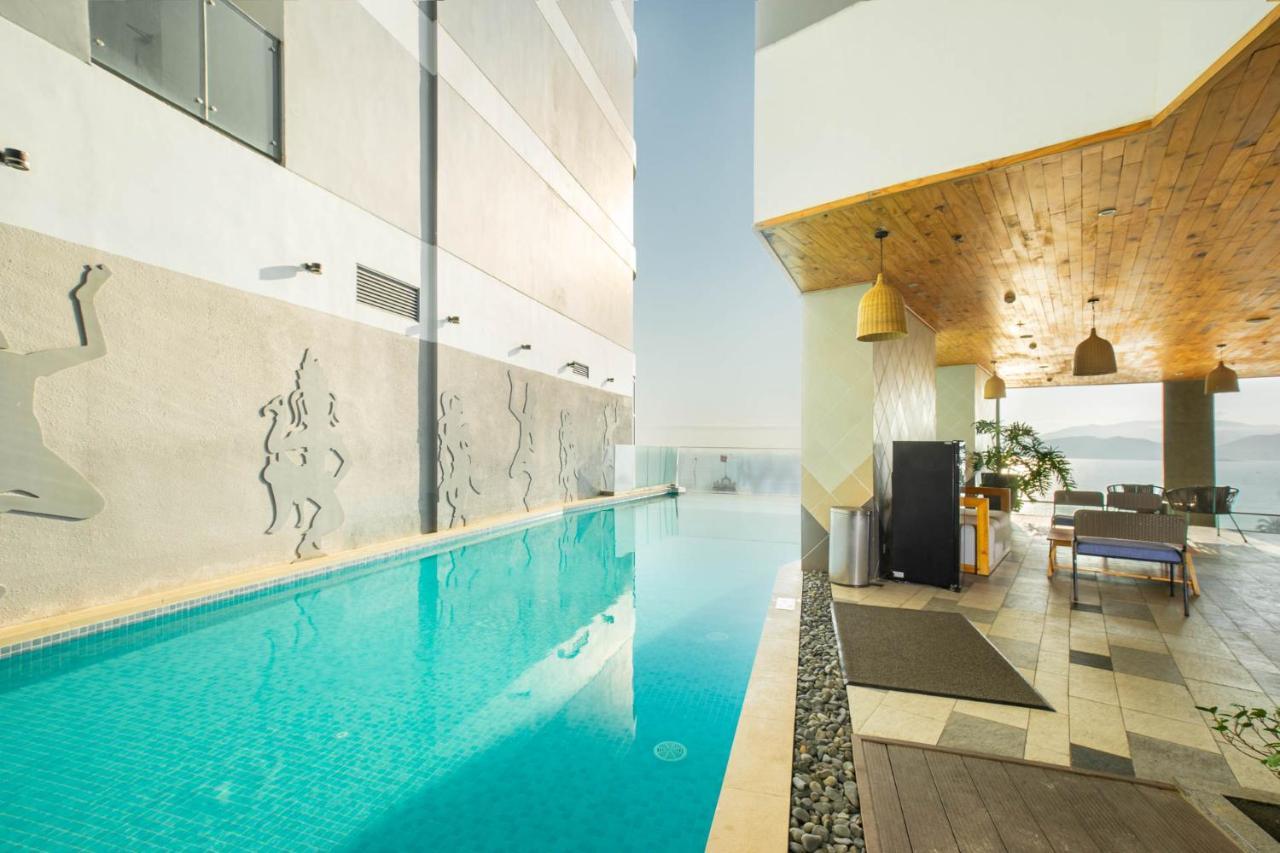 Căn hộ sang trọng đối diện biển và quảng trường Nha Trang Exterior foto