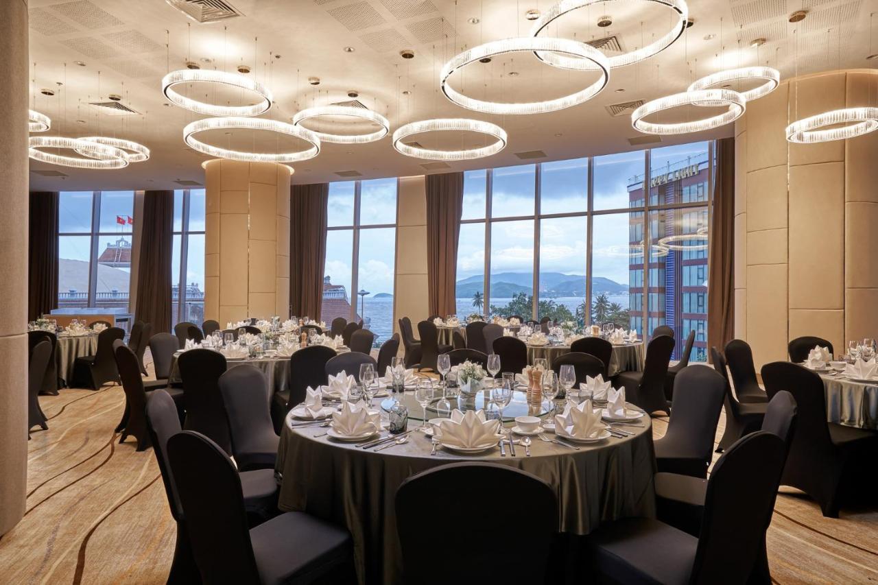 Căn hộ sang trọng đối diện biển và quảng trường Nha Trang Exterior foto