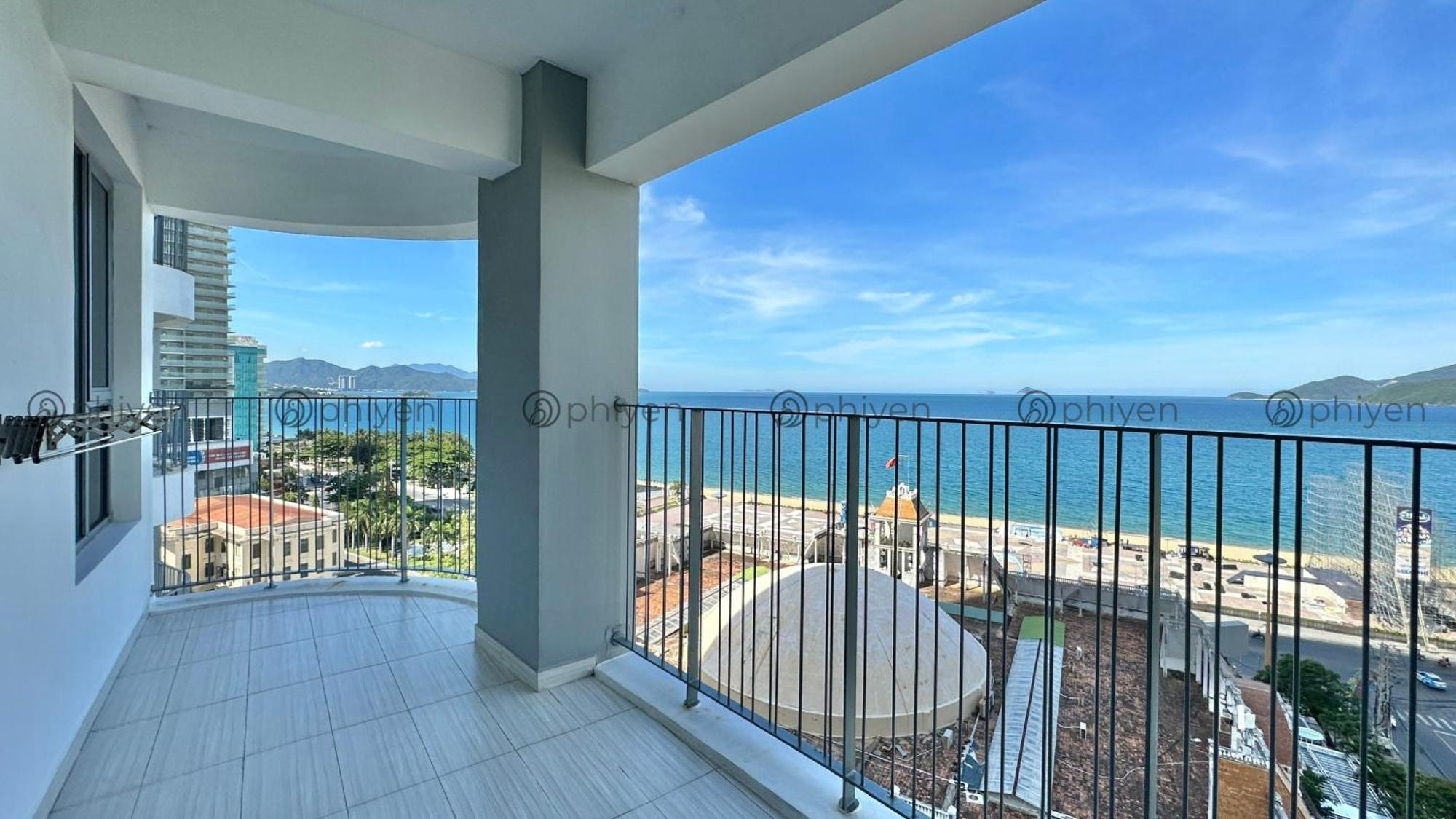 Căn hộ sang trọng đối diện biển và quảng trường Nha Trang Exterior foto